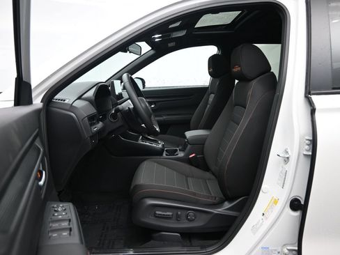 Used 2026 Honda CR-V TrailSport image 28