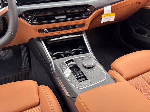New 2026 BMW 330i xDrive Sedan w/ Premium Package AWD/4WD image 25
