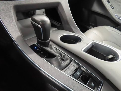Used 2019 Toyota Avalon Limited w/ Advanced Safety Package FWD image 30