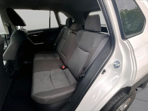 Certified 2025 Toyota RAV4 XLE AWD/4WD image 21