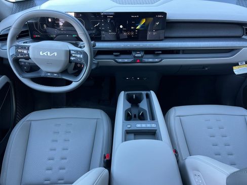 New 2026 Kia EV9 Wind image 13