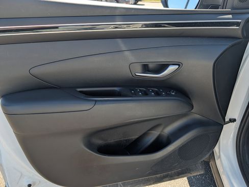 Certified 2022 Hyundai Santa Cruz SEL Premium AWD/4WD image 11