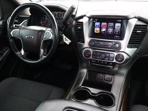 Used 2019 Chevrolet Tahoe LS image 11