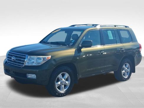 Used 2008 Toyota Land Cruiser Base image 2