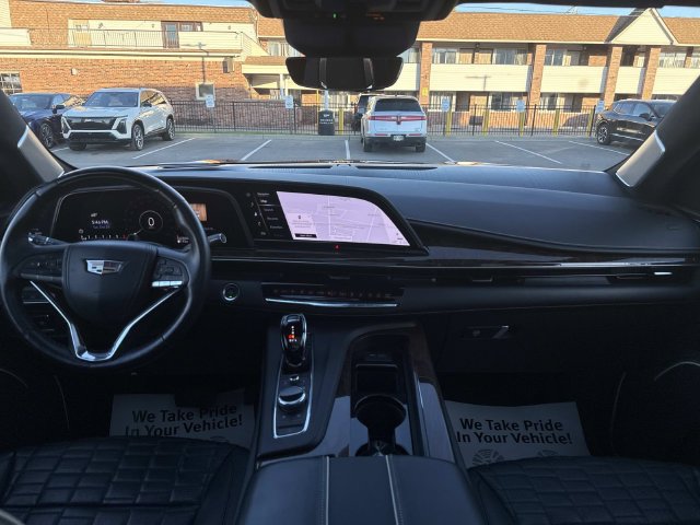Used 2021 Cadillac Escalade Sport Platinum AWD/4WD image 37