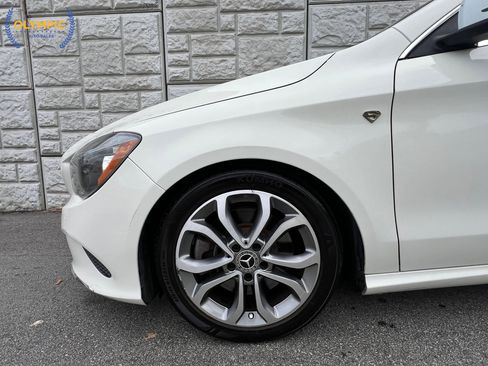 Used 2018 Mercedes-Benz CLA 250 image 9