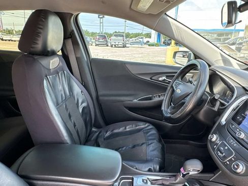 Used 2024 Chevrolet Malibu RS FWD image 27