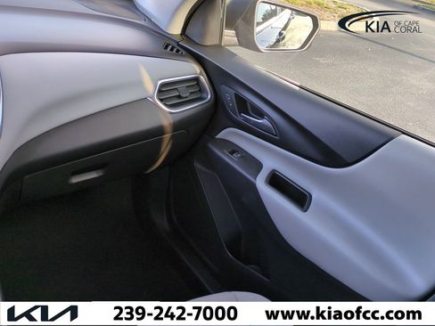 Used 2023 Chevrolet Equinox LS w/ LS Convenience Package image 15