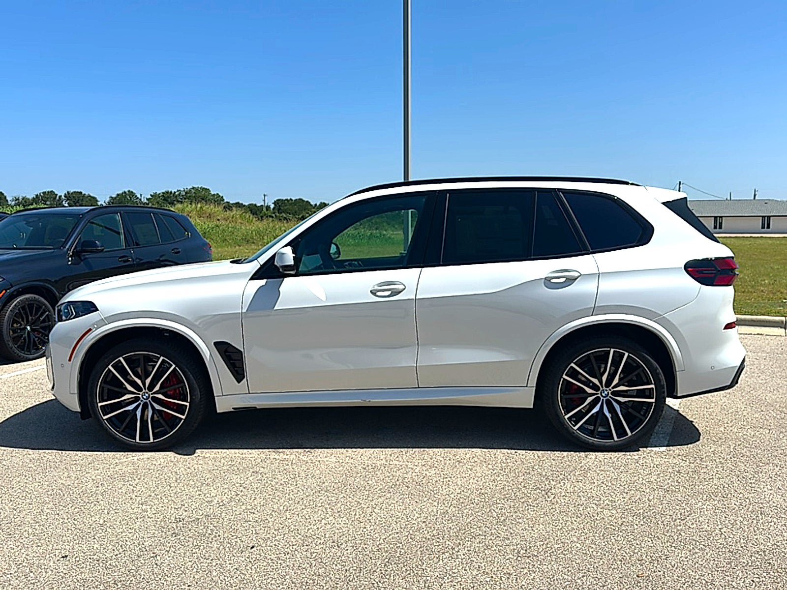New 2026 BMW X5 sDrive40i w/ M Sport Package RWD image 5