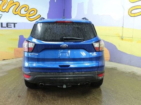 Used 2018 Ford Escape SE w/ SE SYNC Package AWD/4WD image 4