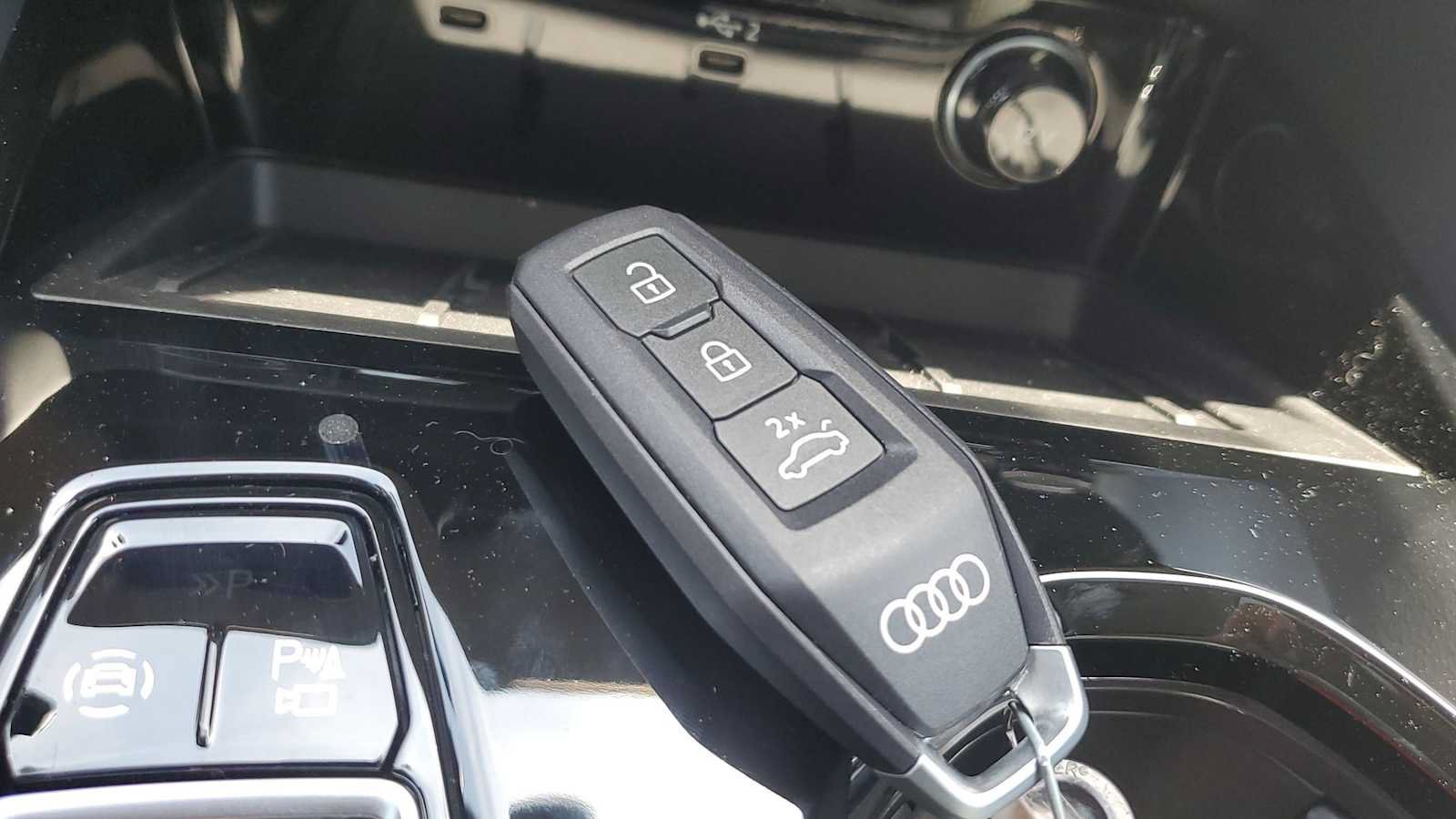 New 2026 Audi Q5 Premium Plus AWD/4WD image 36