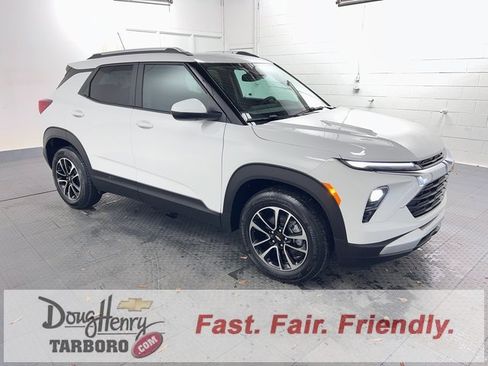 New 2026 Chevrolet TrailBlazer LT w/ Convenience Package image 3