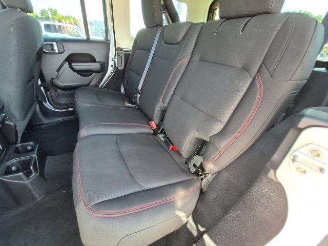 Used 2023 Jeep Wrangler Unlimited Rubicon AWD/4WD image 29