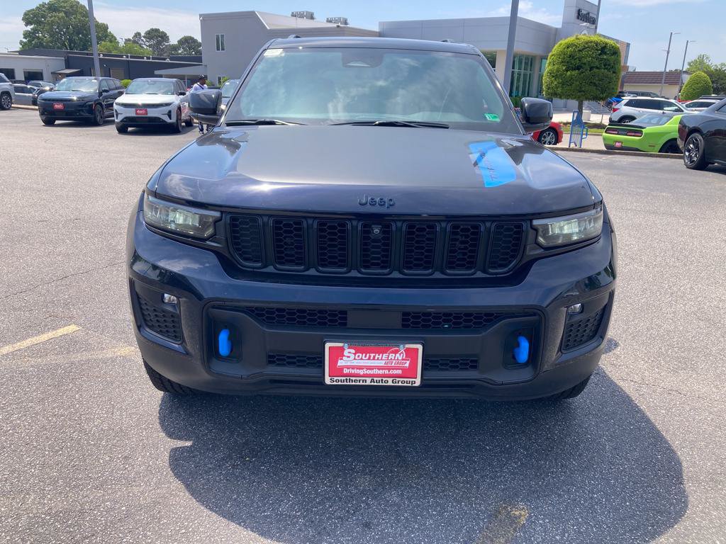 New 2024 Jeep Grand Cherokee Trailhawk w/ Luxury Tech Group III AWD/4WD image 9