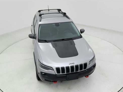 Used 2019 Jeep Cherokee Trailhawk AWD/4WD image 20