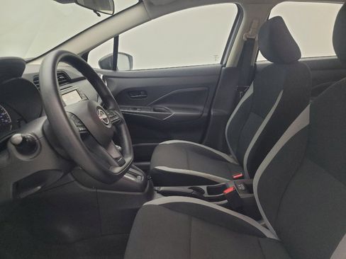 Used 2025 Nissan Versa S w/ Trunk Package FWD image 17