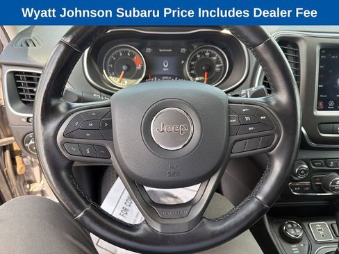 Used 2020 Jeep Cherokee Trailhawk w/ Cold Weather Group AWD/4WD image 24