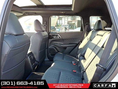New 2025 Mitsubishi Outlander SEL Black Edition image 7