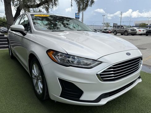 Used 2020 Ford Fusion SE FWD image 3