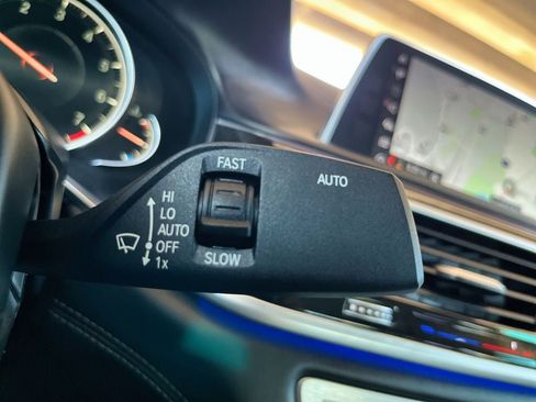 Used 2018 BMW M760i xDrive w/ Luxury Rear Seating Package AWD/4WD image 54