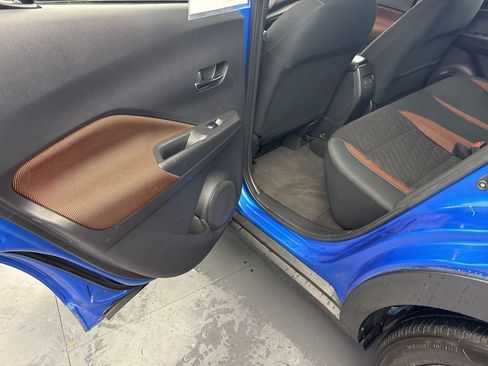 Used 2024 Nissan Kicks SR image 35