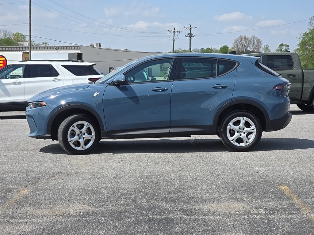 Used 2024 Dodge Hornet GT AWD/4WD image 4