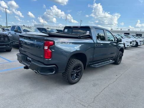 Used 2021 Chevrolet Silverado 1500 LT Trail Boss w/ Convenience Package II AWD/4WD image 22