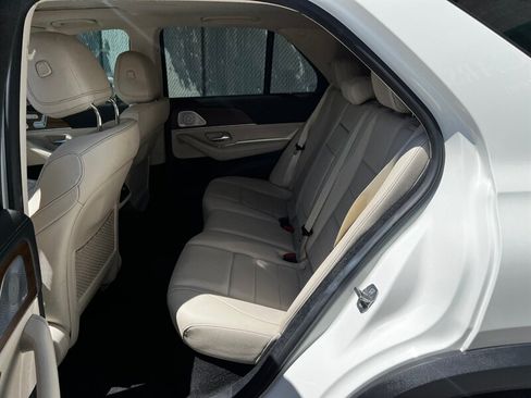 Used 2021 Mercedes-Benz GLE 350 4MATIC w/ Premium Package image 21