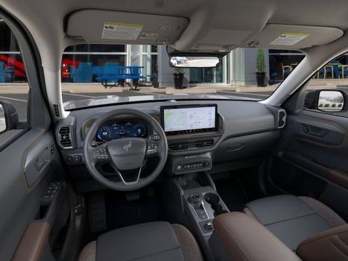 New 2025 Ford Bronco Sport Outer Banks w/ Outer Banks Tech Package+ AWD/4WD image 9