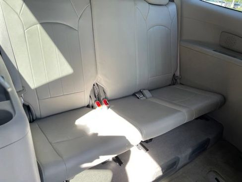 Used 2014 Buick Enclave Leather AWD/4WD image 18