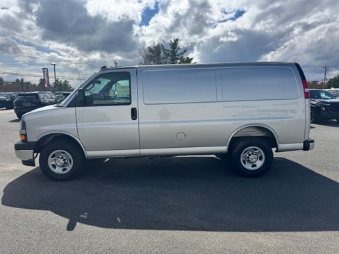 New 2026 Chevrolet Express 2500 w/ Driver Convenience Package RWD image 5