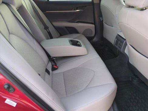 Used 2022 Toyota Camry XSE image 20