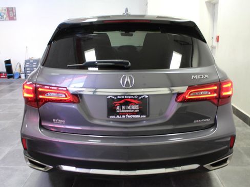 Used 2017 Acura MDX SH-AWD w/ Technology Package image 5