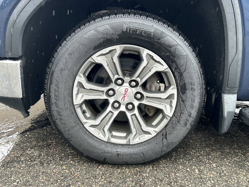 Used 2019 GMC Sierra 1500 SLE w/ X31 Off-Road Package AWD/4WD image 9