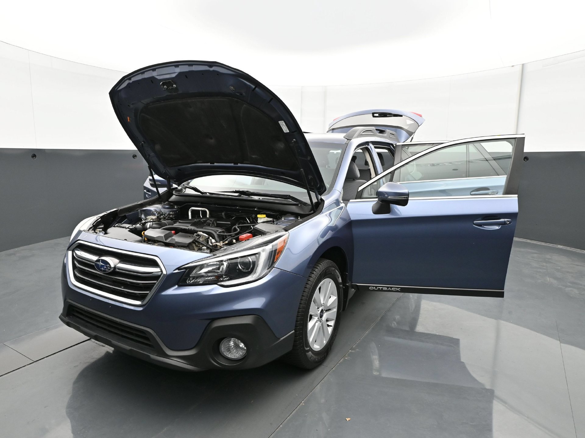 Used 2018 Subaru Outback 2.5i Premium AWD/4WD image 35