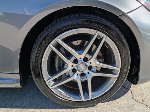 Used 2017 Mercedes-Benz E 400 Cabriolet image 12