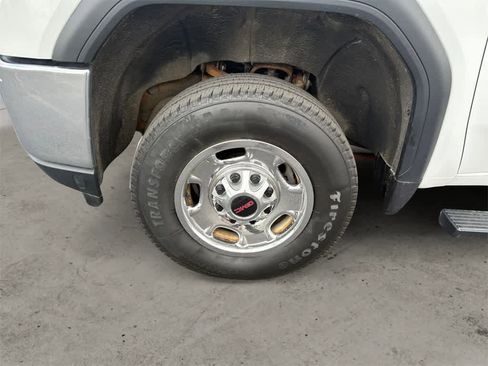 Used 2025 RAM ProMaster 2500 w/ Convenience Group image 9