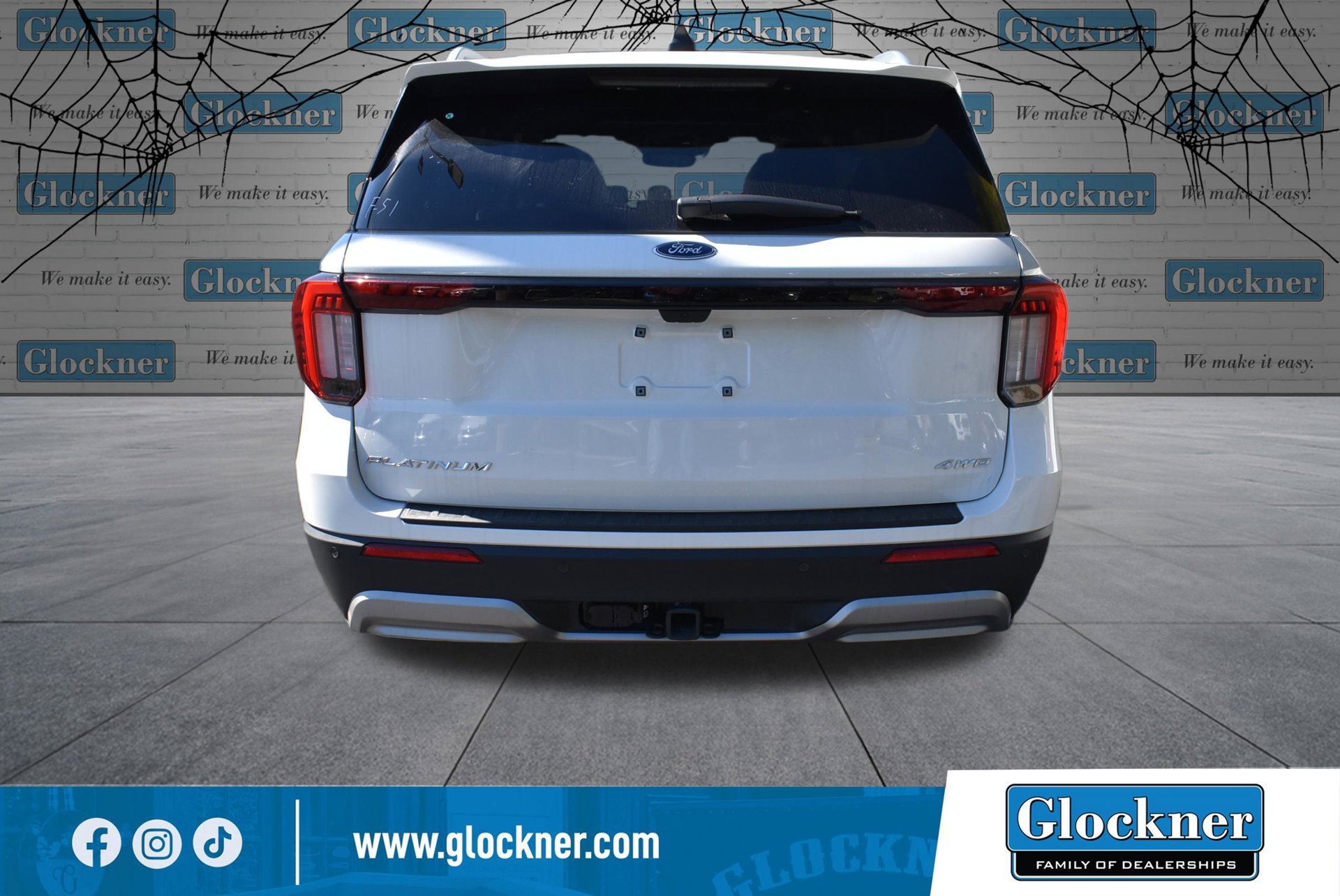 New 2026 Ford Explorer Platinum w/ LUX Leather Package AWD/4WD image 4