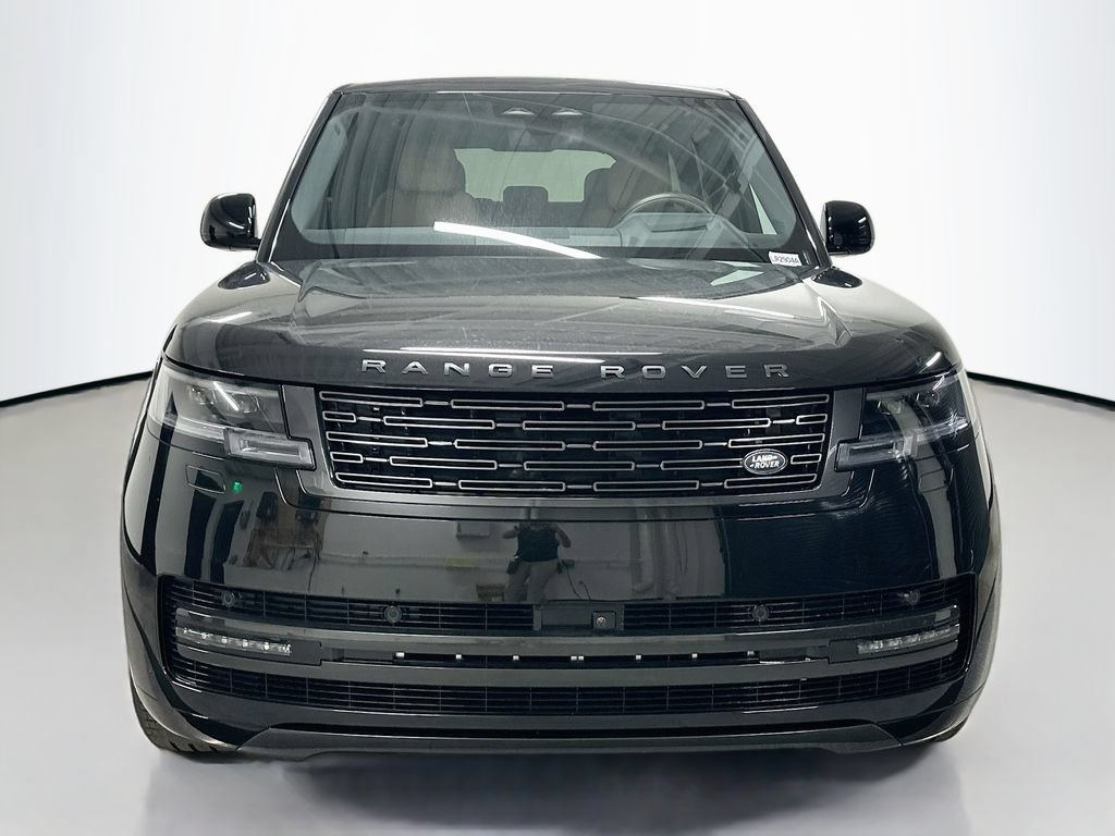 Used 2026 Land Rover Range Rover SE AWD/4WD image 6