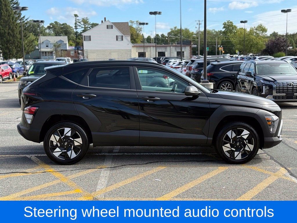 Used 2025 Hyundai Kona SEL AWD/4WD image 7