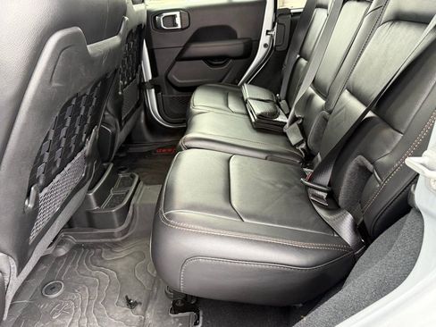 Used 2022 Jeep Wrangler Unlimited Rubicon image 42