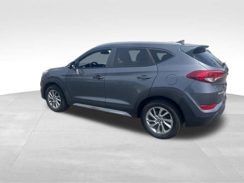 Used 2017 Hyundai Tucson SE Plus image 4