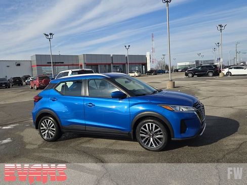 Used 2021 Nissan Kicks SV w/ Interior Electronics Package image 2