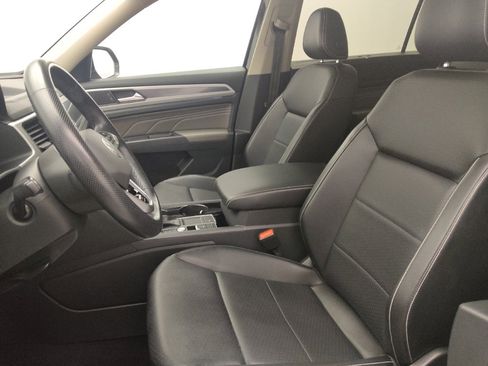 Used 2021 Volkswagen Atlas SEL R-Line image 17