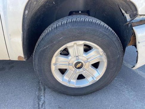 Used 2011 Chevrolet Silverado 1500 LTZ w/ LTZ White Diamond Edition image 19