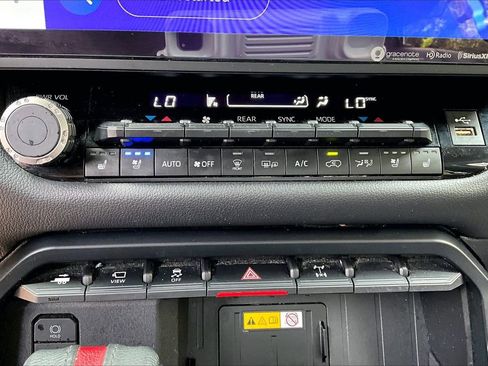 Used 2024 Toyota Sequoia TRD Pro AWD/4WD image 23