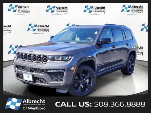 Used 2026 Jeep Grand Cherokee L Limited w/ Limited Altitude Package AWD/4WD image 1