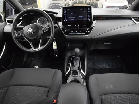 Used 2020 Toyota Corolla SE image 19