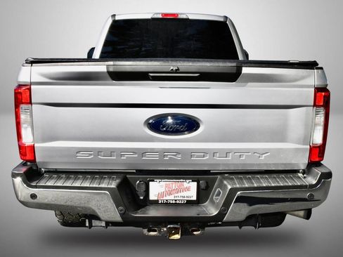 Used 2019 Ford F250 XLT w/ XLT Value Package image 6