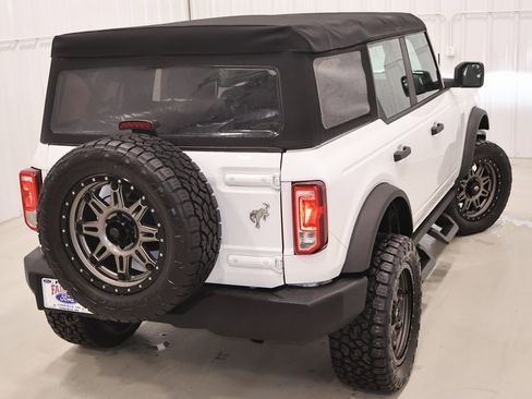 Used 2022 Ford Bronco 4-Door image 36